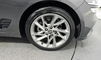Genesis G70 2021, 19331 км, за 18701.59 USD