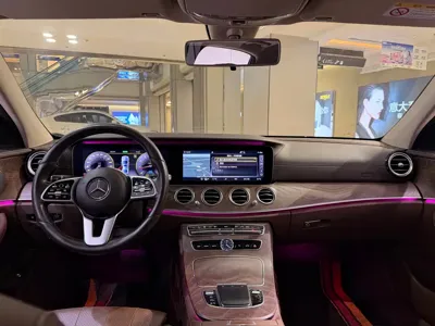 Mercedes-Benz E-Class 2019, 110000 км, за 20585.24 USD