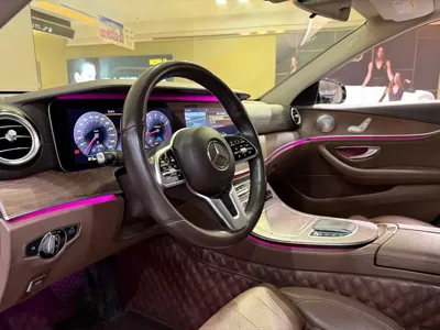 Mercedes-Benz E-Class 2019, 110000 км, за 20585.24 USD - фото 6