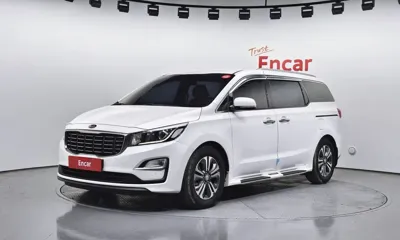 Kia Canival · 2019 год