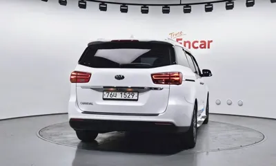 Kia Canival 2019, 88928 км, за 9771.99 USD