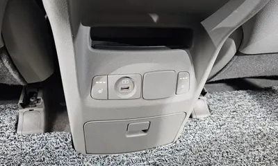 Kia Canival 2019, 88928 км, за 9771.99 USD - фото 20