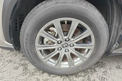 Lexus NX 2018, 125100 км, за 16740 USD - фото 10