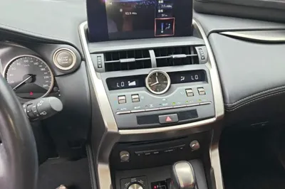 Lexus NX 2018, 125100 км, за 16740 USD - фото 15