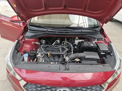 Hyundai Verna RV