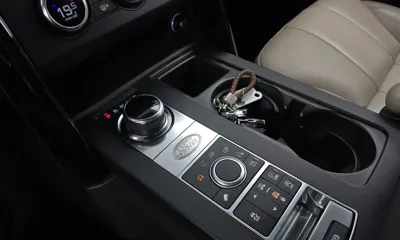 Land Rover Discovery 2018, 72856 км, за 13916.24 USD - фото 9