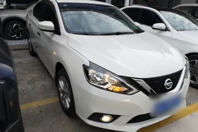 Nissan Sylphy 2022, 13600 км, за 10353 USD