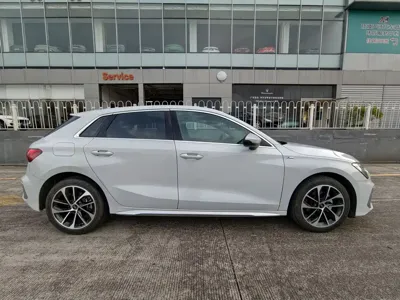 Audi A3 2022, 13799 км, за 14309.73 USD