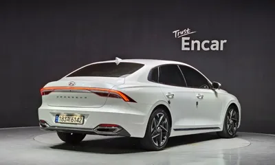 Hyundai Grandeur 2020, 78643 км, за 12026.26 USD - фото 2