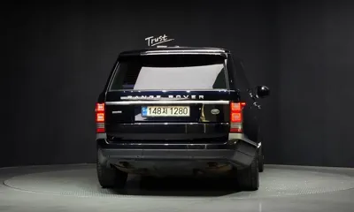 Land Rover Range Rover 2014, 129121 км, за 15097.81 USD