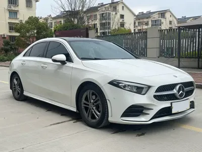 Mercedes-Benz A-Class 2020, 97000 км, за 12735.86 USD