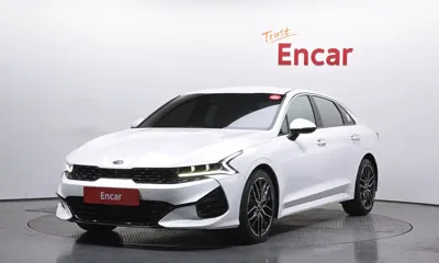 Kia K5 · 2021 год