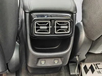 Hyundai ix35 2025, 9100 км, за 14056.4 USD - фото 18