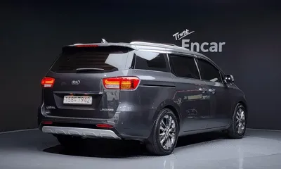 Kia Canival 2016, 130127 км, за 7615.89 USD