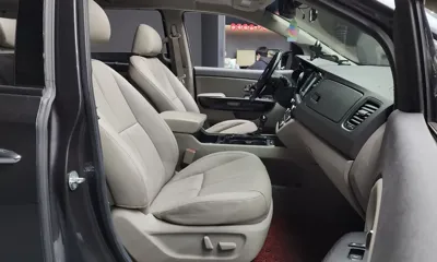 Kia Canival 2016, 130127 км, за 7615.89 USD - фото 11