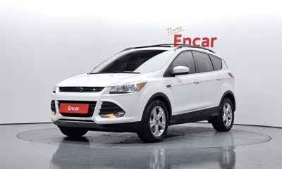 Ford Escape · 2014 год