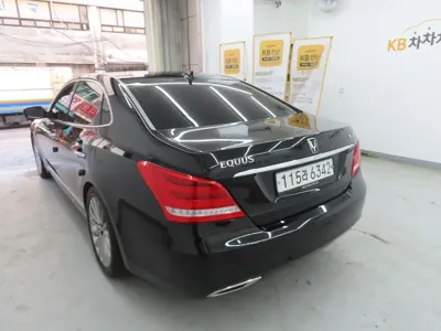Hyundai Equus 2014, 85321 км, за 9780.75 USD