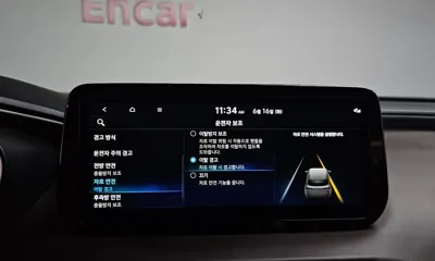 Hyundai Santafe 2022, 68277 км, за 17120.58 USD - фото 29