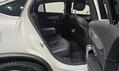 Mercedes-Benz GLC-Class 2018, 138728 км, за 16732.31 USD - фото 11