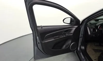 ChevroletGMDaewoo Cruze 2016, 94548 км, за 2912.06 USD - фото 24