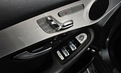 Mercedes-Benz GLC-Class 2018, 82719 км, за 16082.45 USD - фото 18