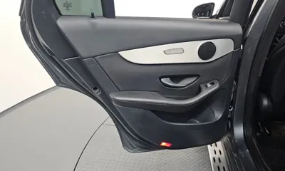 Mercedes-Benz GLC-Class 2018, 82719 км, за 16082.45 USD - фото 25