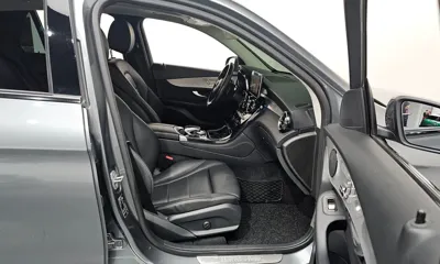 Mercedes-Benz GLC-Class 2018, 82719 км, за 16082.45 USD - фото 26