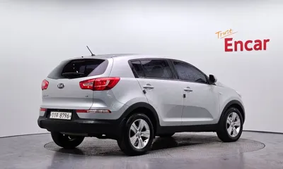 Kia Sportage 2013, 160894 км, за 2642.88 USD