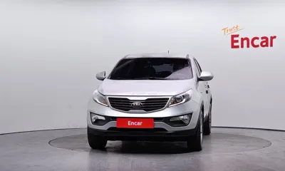 Kia Sportage 2013, 160894 км, за 2642.88 USD