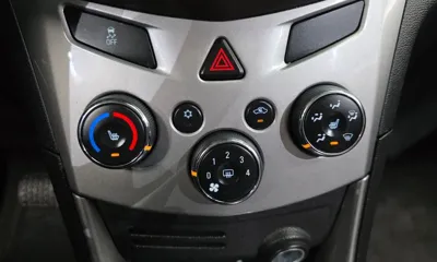 ChevroletGMDaewoo Trax 2015, 102638 км, за 3216.49 USD - фото 18