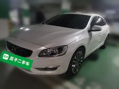 Volvo S60 · 2019 год