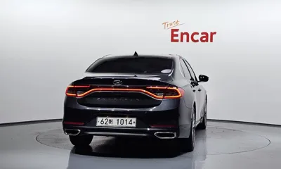 Hyundai Grandeur 2018, 75335 км, за 10412.19 USD
