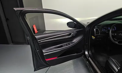 Hyundai Grandeur 2018, 75335 км, за 10412.19 USD - фото 24
