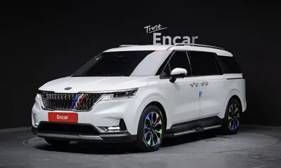 Kia Canival · 2021 год