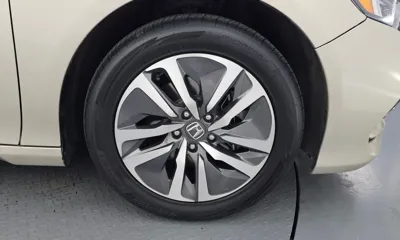 Honda Accord 2018, 100032 км, за 10032.58 USD