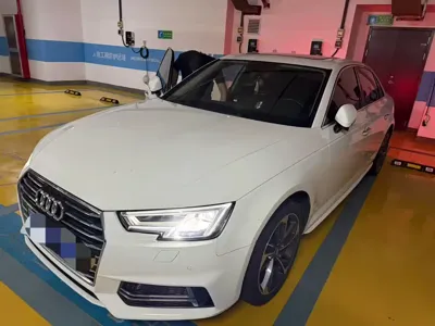 Audi A4L · 2020 год