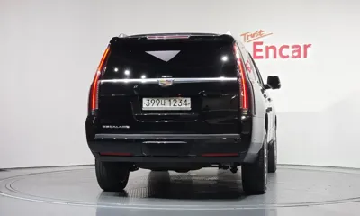 Cadillac Escalade 2020, 94897 км, за 26191.41 USD