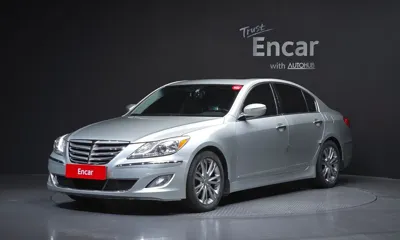 Hyundai Genesis · 2012 год