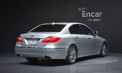 Hyundai Genesis 2012, 189639 км, за 2511.9 USD