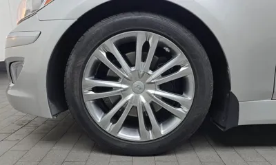 Hyundai Genesis 2012, 189639 км, за 2511.9 USD