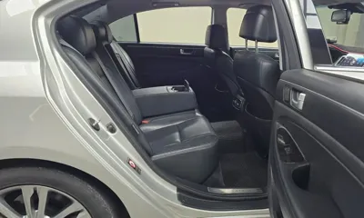 Hyundai Genesis 2012, 189639 км, за 2511.9 USD - фото 12