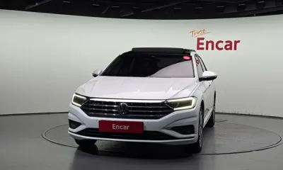 Volkswagen Jetta 2021, 28610 км, за 17067.09 USD