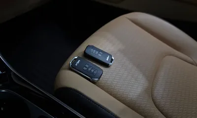 Kia Canival 2023, 56875 км, за 19364.58 USD - фото 31