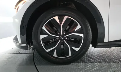 Kia EV6 2023, 36959 км, за 23583.07 USD