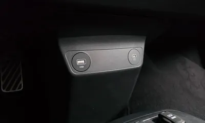 Kia EV6 2023, 36959 км, за 23583.07 USD - фото 26