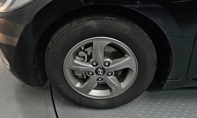 Hyundai Avante 2016, 107085 км, за 4620.57 USD