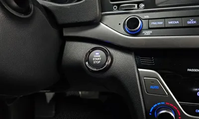 Hyundai Avante 2016, 107085 км, за 4620.57 USD - фото 20