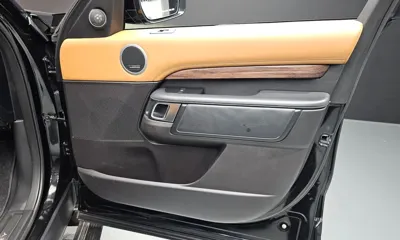 Land Rover Discovery 2019, 102343 км, за 23376.95 USD - фото 24