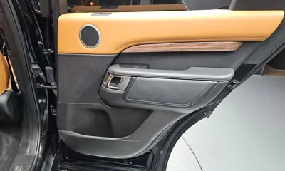 Land Rover Discovery 2019, 102343 км, за 23376.95 USD - фото 25