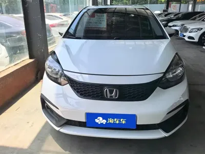 Honda Fit 2021, 28300 км, за 7827.98 USD